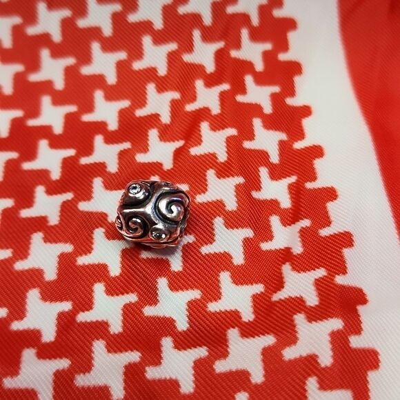 Authentic Pandora Retired Vintage Dayream Charm with Clear Czs EUC - Picture 3 of 5